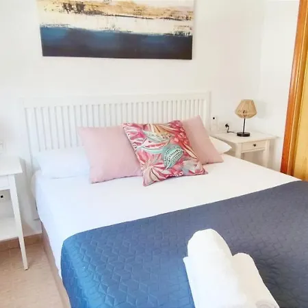 Daly By Costa 德尼亚