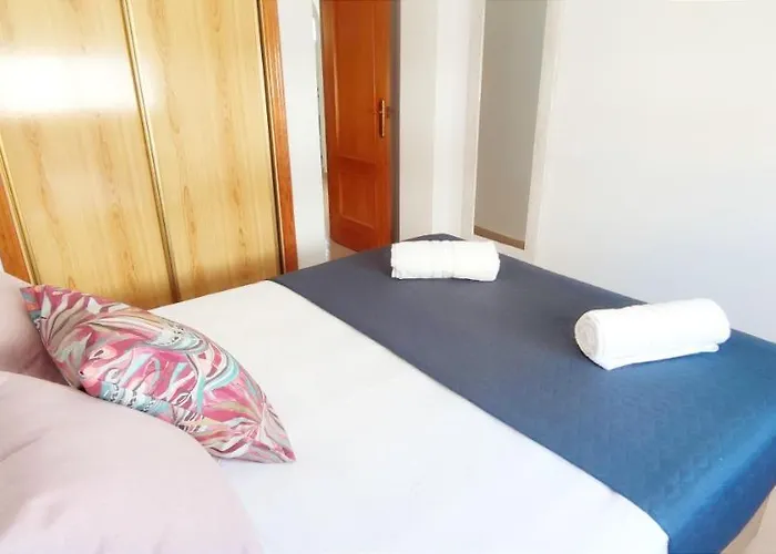 Daly By Costa Apartment *